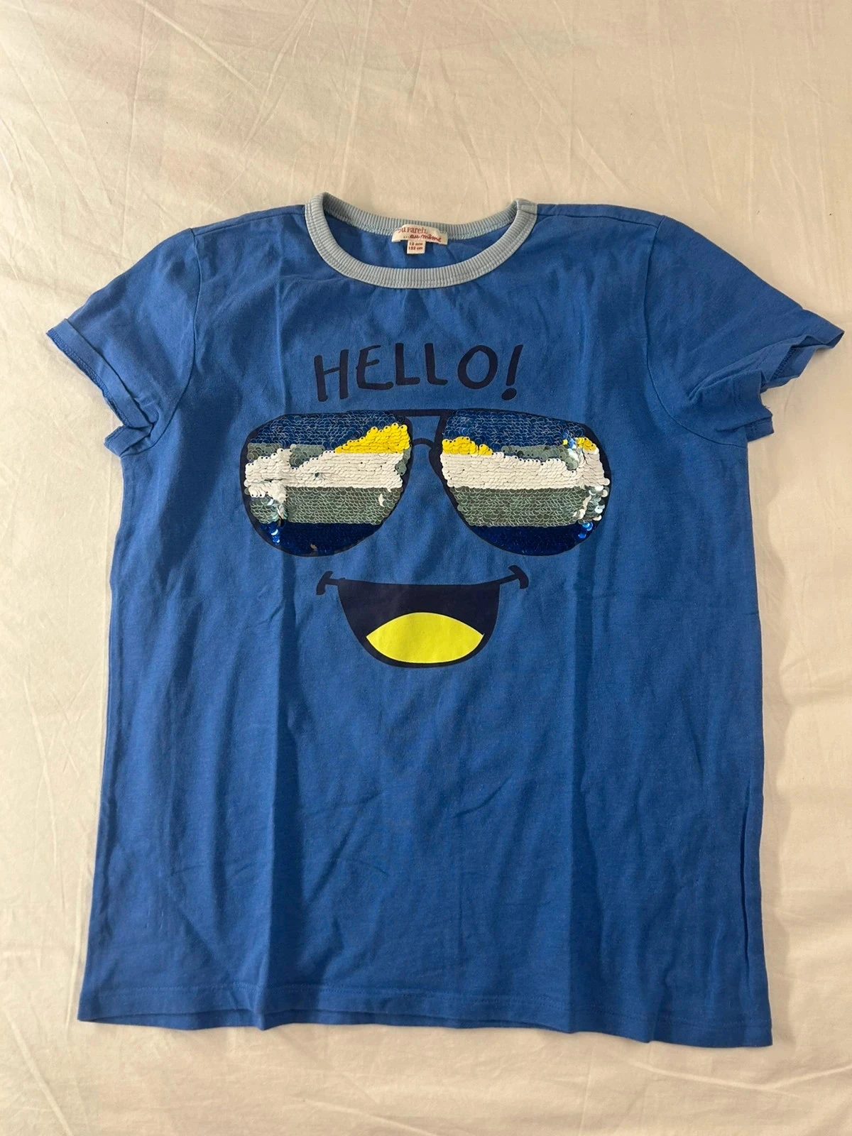 T-shirt azul com estampas do pareil au même – photo 2